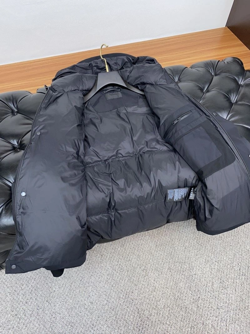 Prada Down Jackets Durable 171981