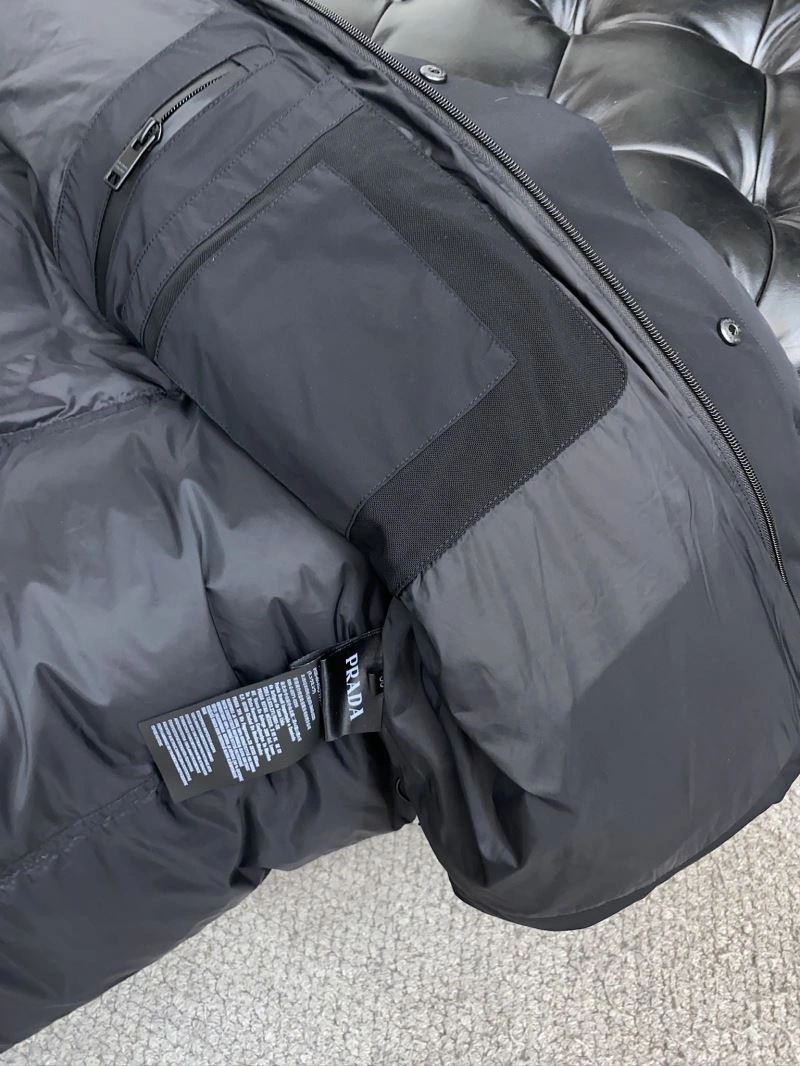 Prada Down Jackets Durable 171981
