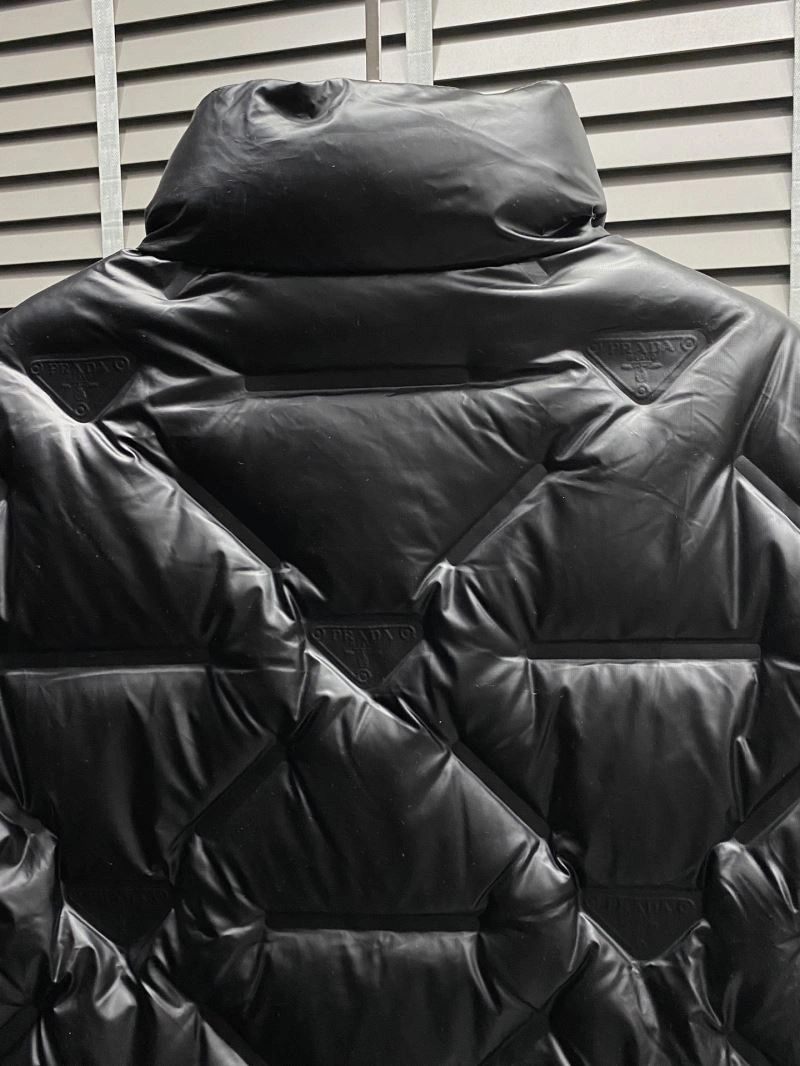 FlexibleFit Prada Down Jackets 172018