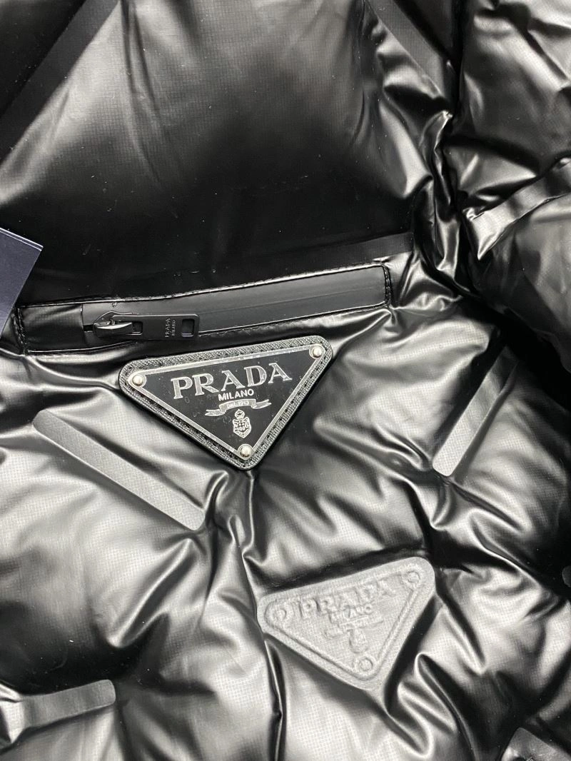 FlexibleFit Prada Down Jackets 172018