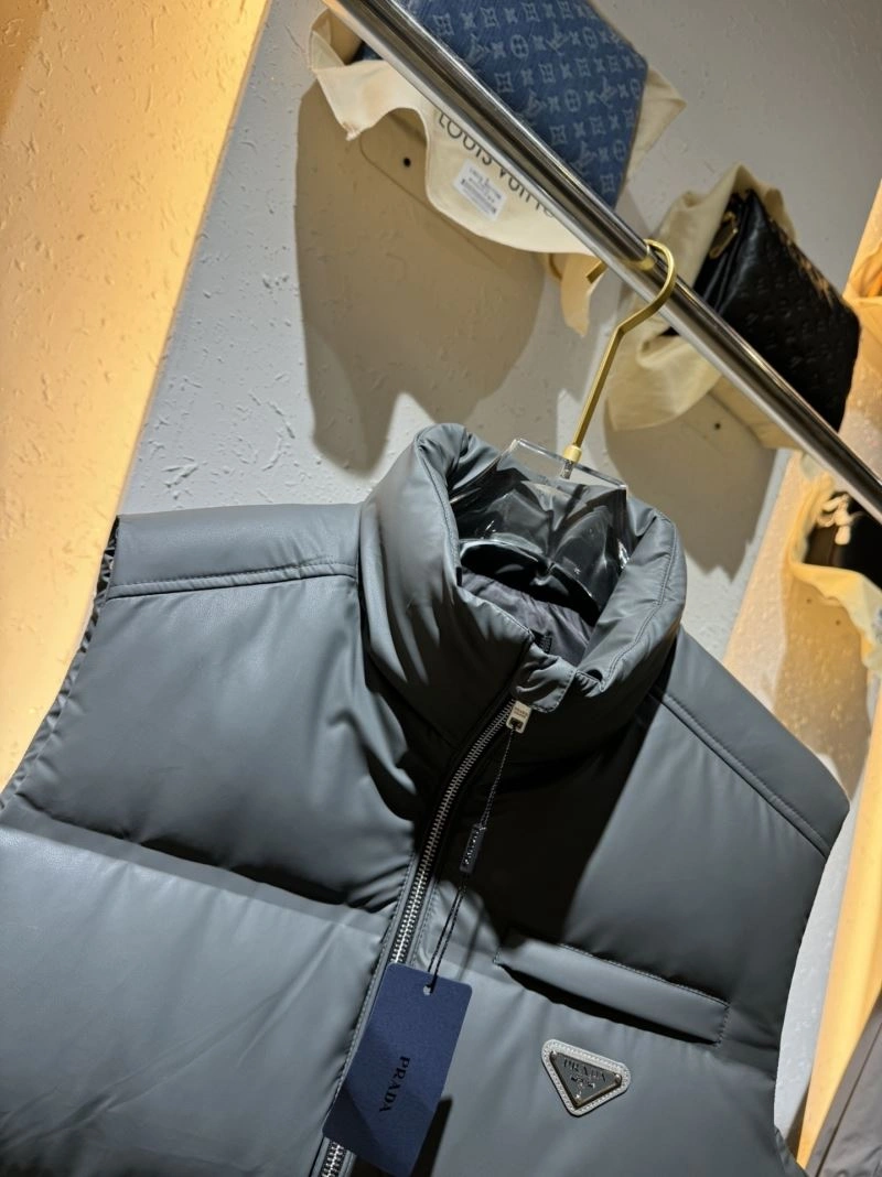 Trendsetting Prada Down Jackets 171963