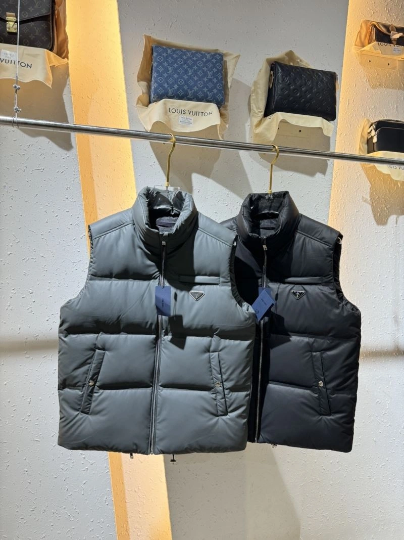 Trendsetting Prada Down Jackets 171963