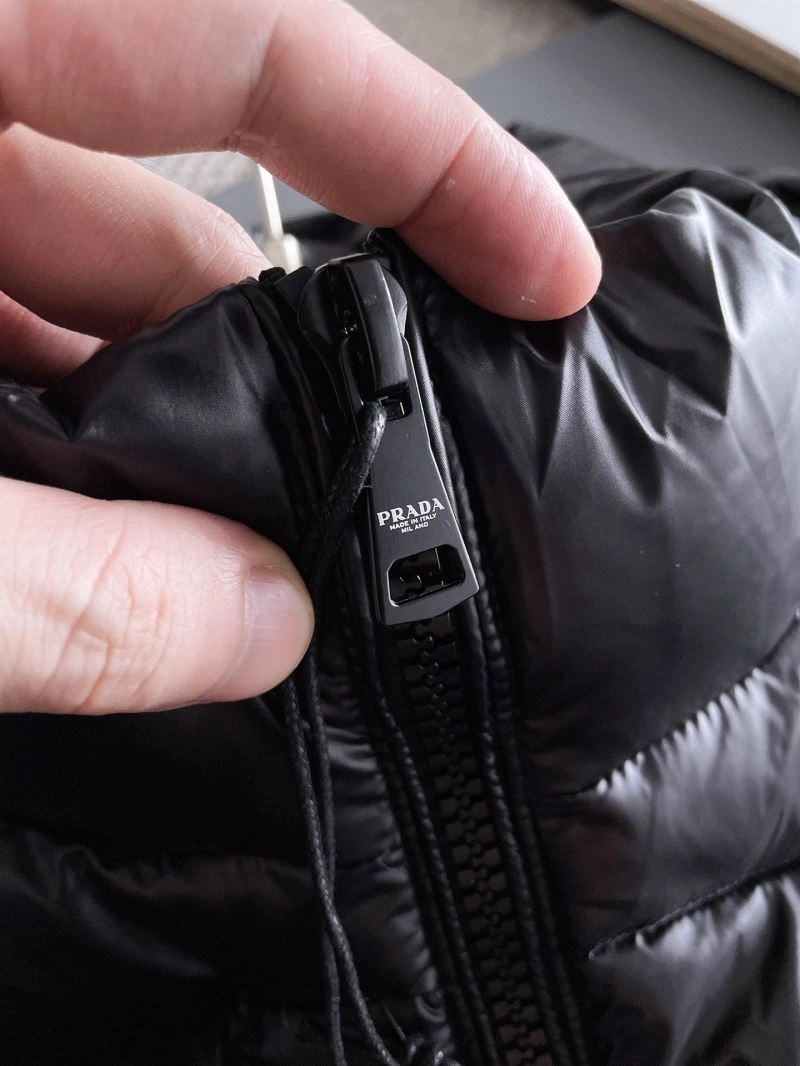 Prada Down Jackets Sporty 171950