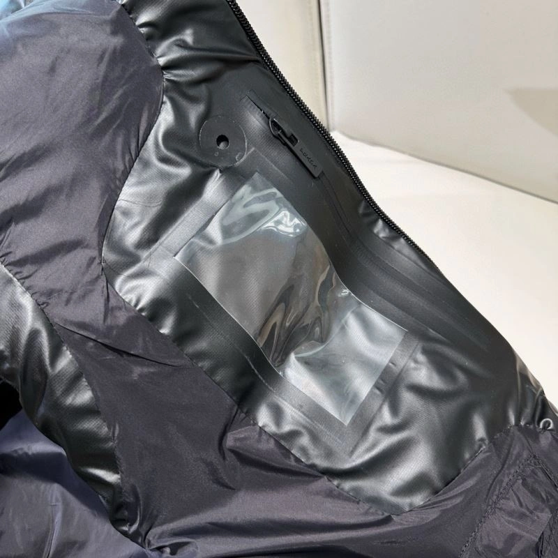 Prada Down Jackets RelaxedFit 171945