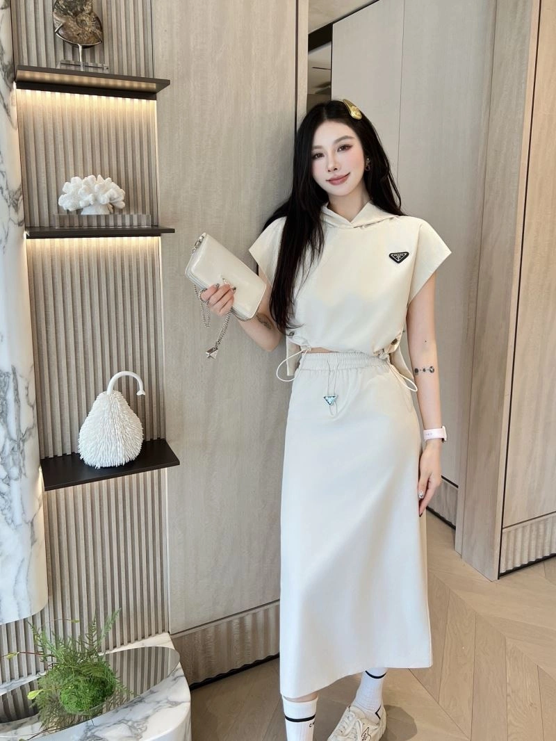 Prada Dress Suits Neat 171481