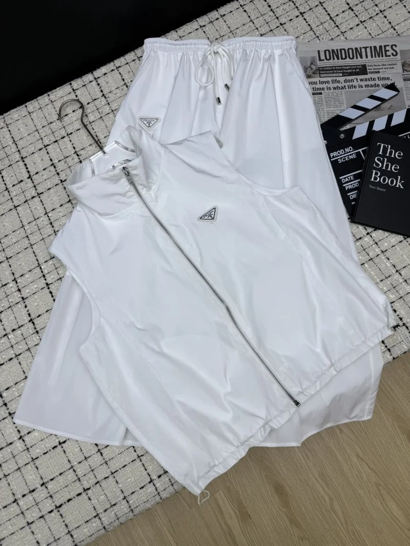 Prada Dress Suits Sophisticated 166220