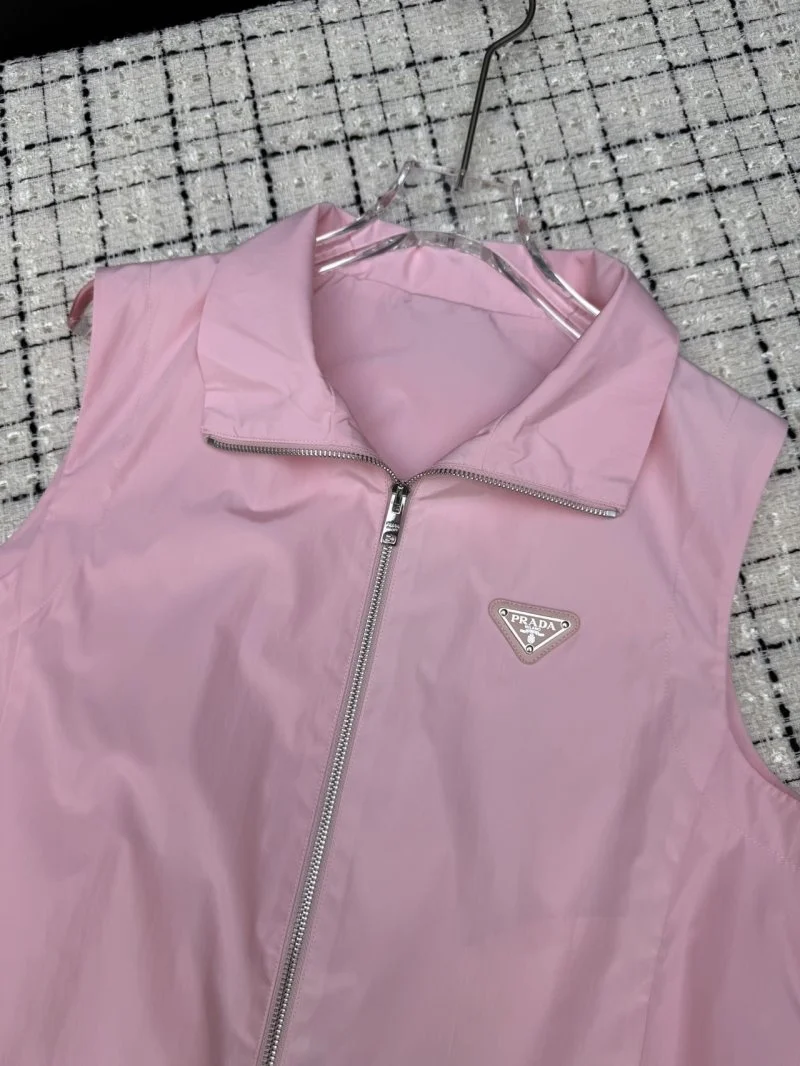 Vibrant Prada Dress Suits 166216