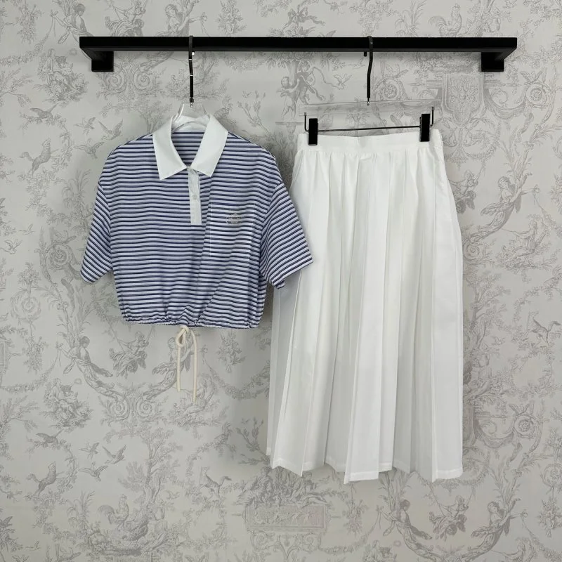 Sustainable Prada Dress Suits 166190