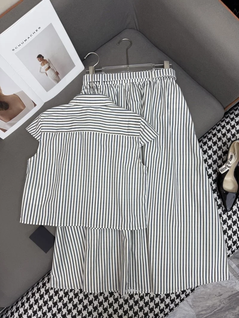 TravelReady Prada Dress Suits 166551