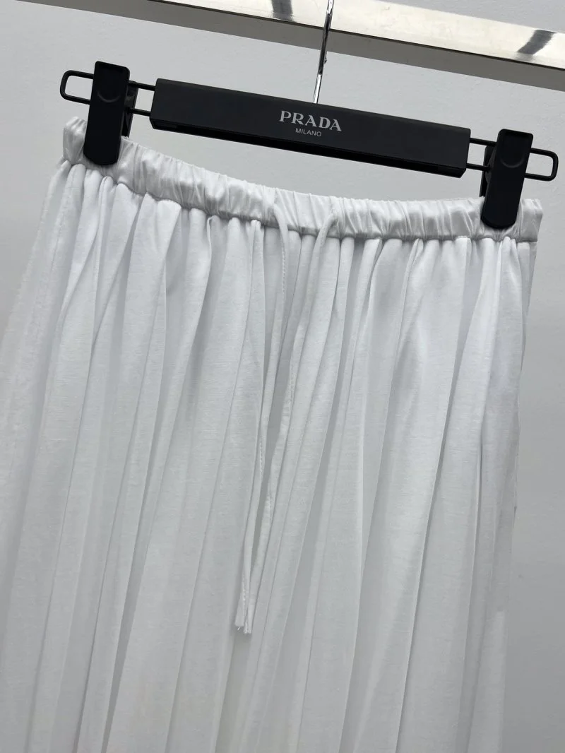 Prada Dress Suits Sophisticated 166549