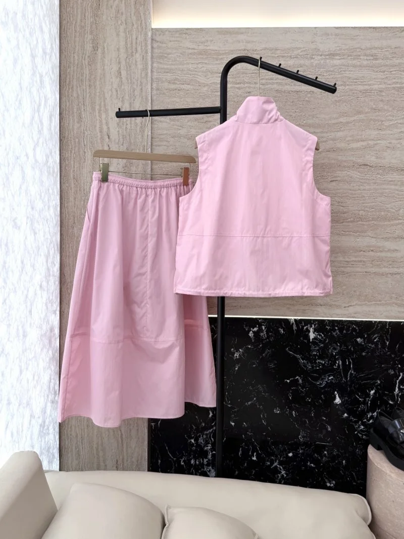 Affordable Prada Dress Suits 166365