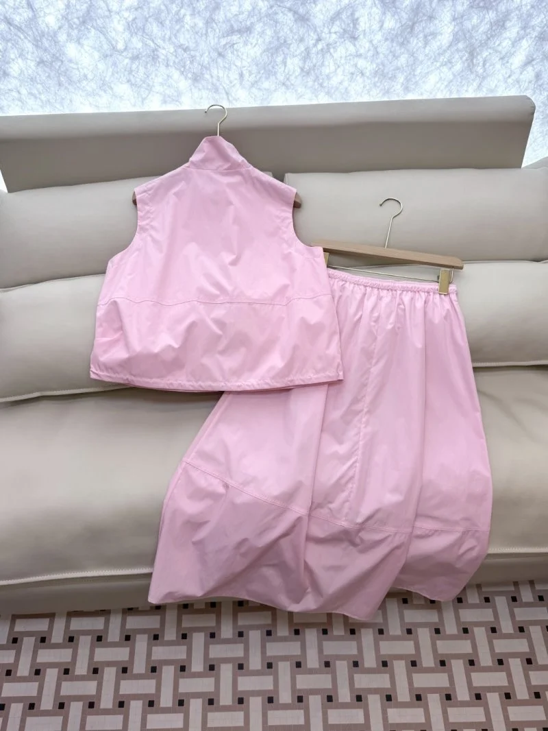Affordable Prada Dress Suits 166365