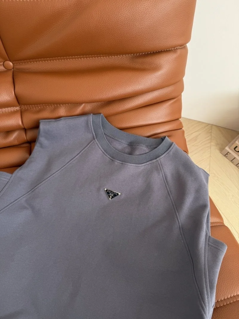 Prada Dress Suits Trendsetting 166363