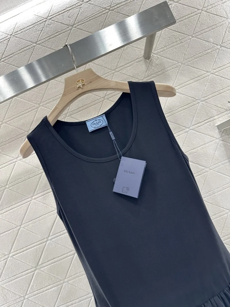 Sleek Prada Dress 166213
