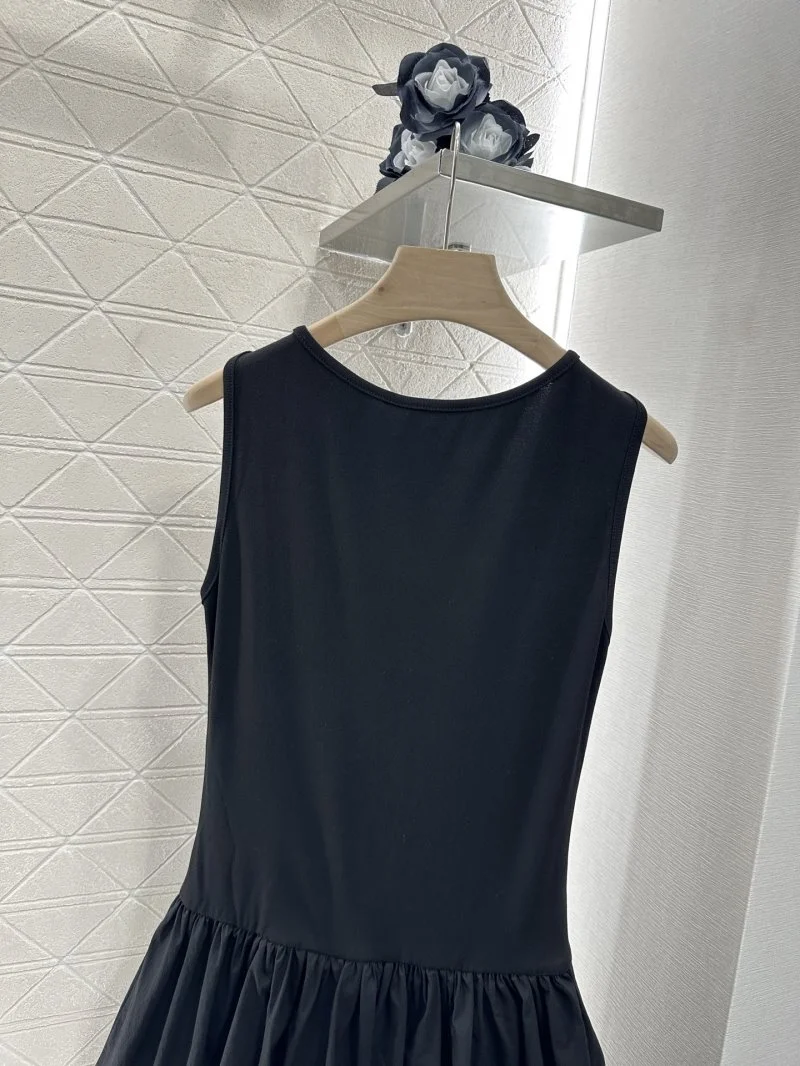 Sleek Prada Dress 166213