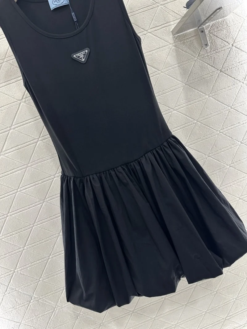 Sleek Prada Dress 166213