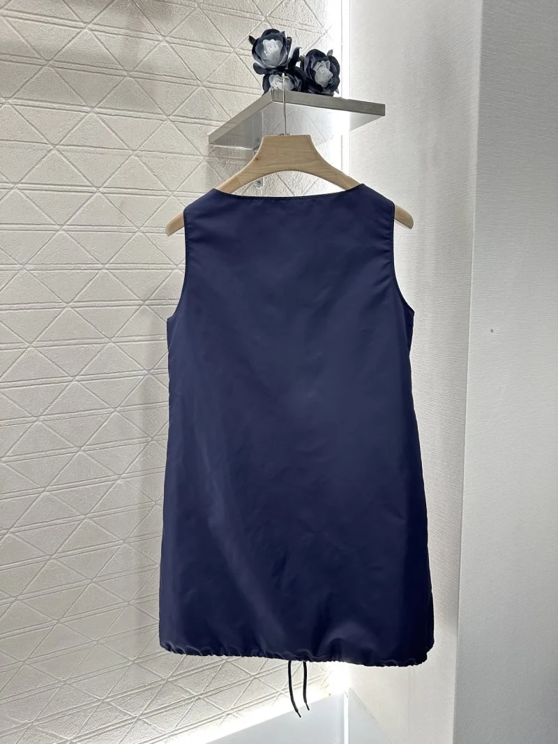 Neat Prada Dress 166605