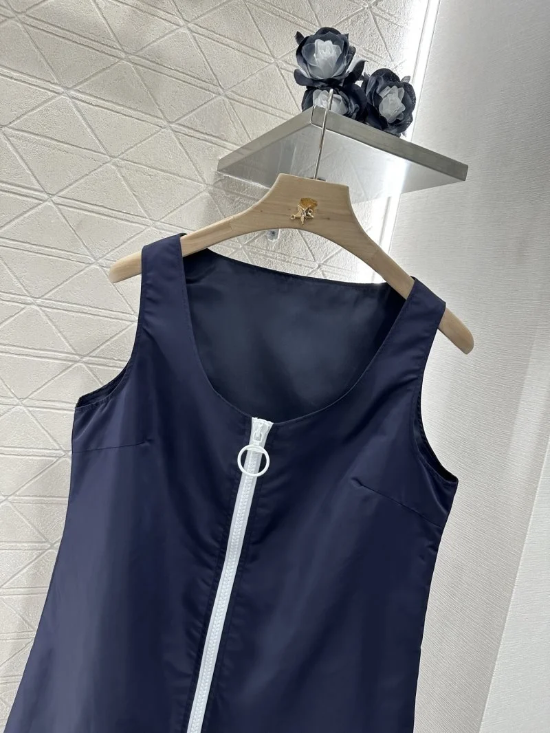 Neat Prada Dress 166605