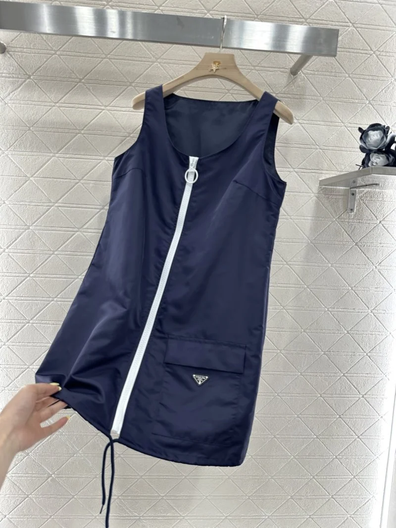 Neat Prada Dress 166605