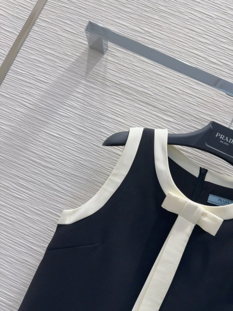 Sleek Prada Dress 166592
