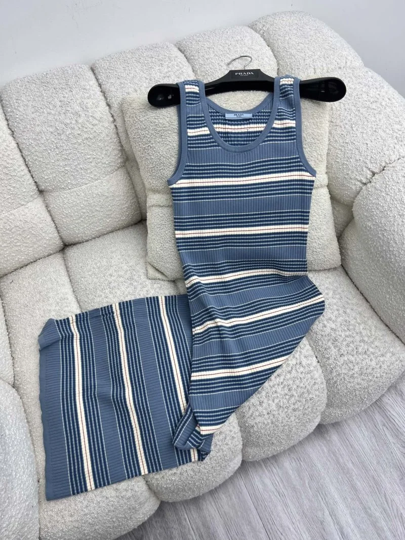 UrbanStyle Prada Dress 166583