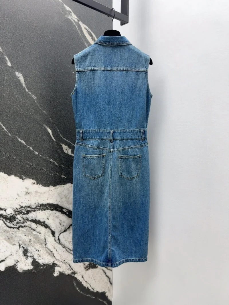 Comfortable Prada Dress 166626