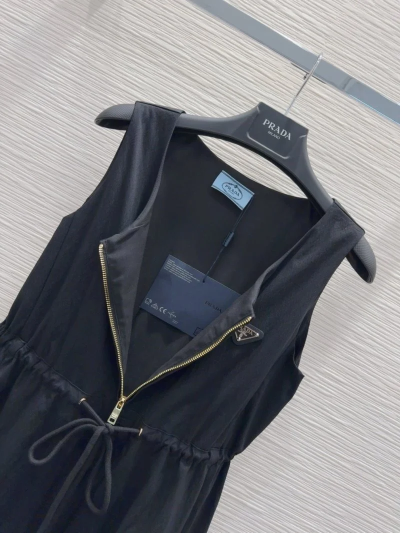 Prada Dress Fashionable 166565