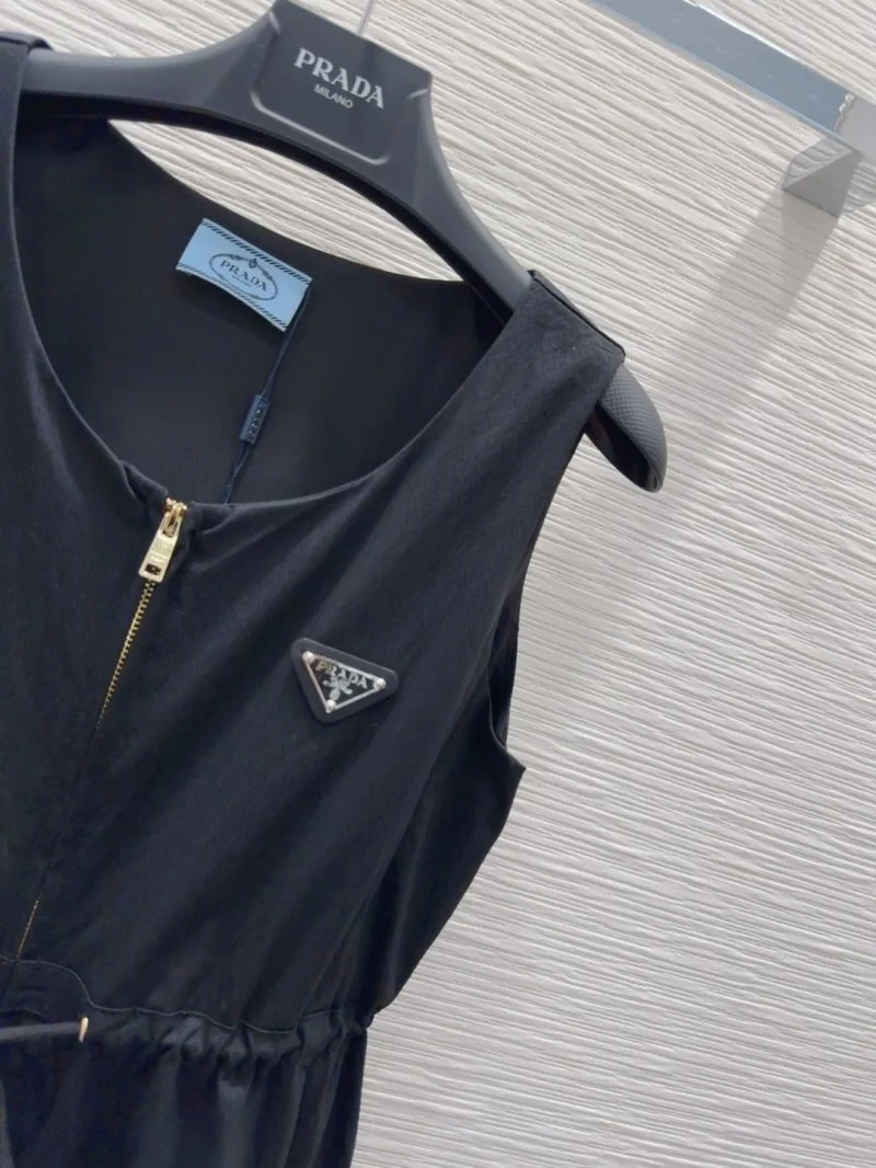 Prada Dress Fashionable 166565