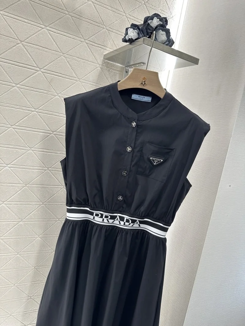 EyeCatching Prada Dress 166566