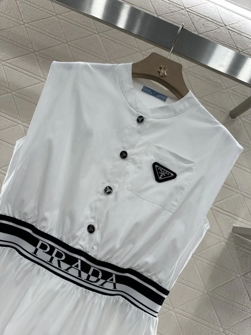 WellDesigned Prada Dress 166559