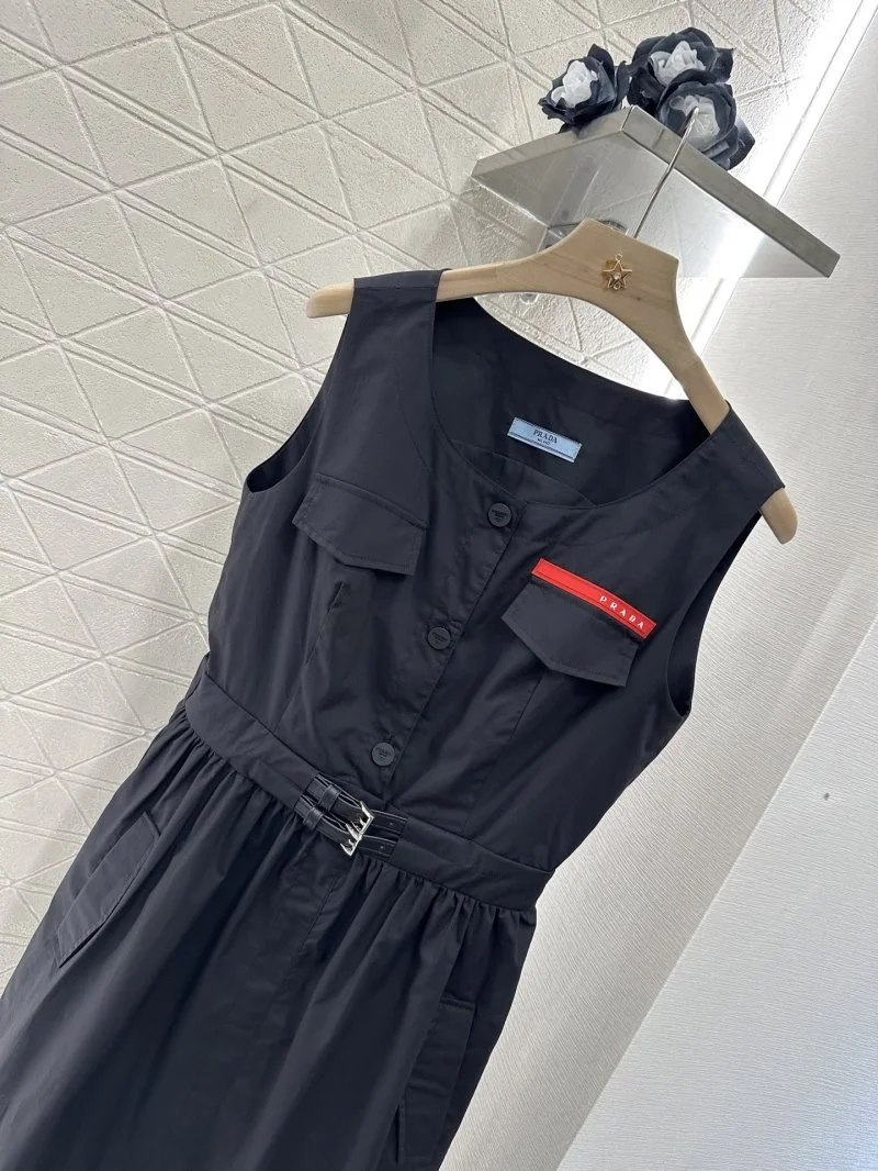 Fashionable Prada Dress 166554