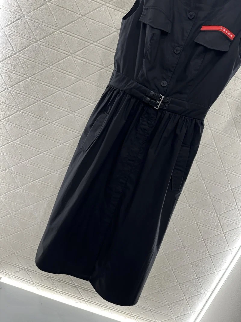 Fashionable Prada Dress 166554