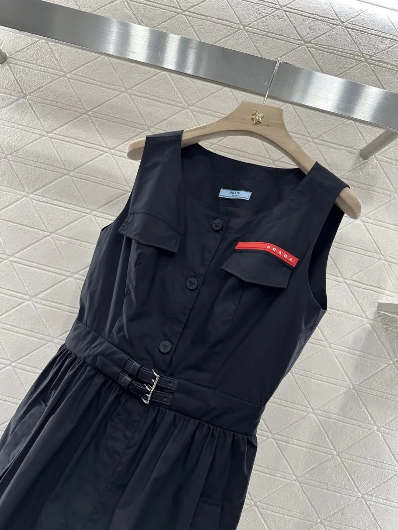 Fashionable Prada Dress 166554