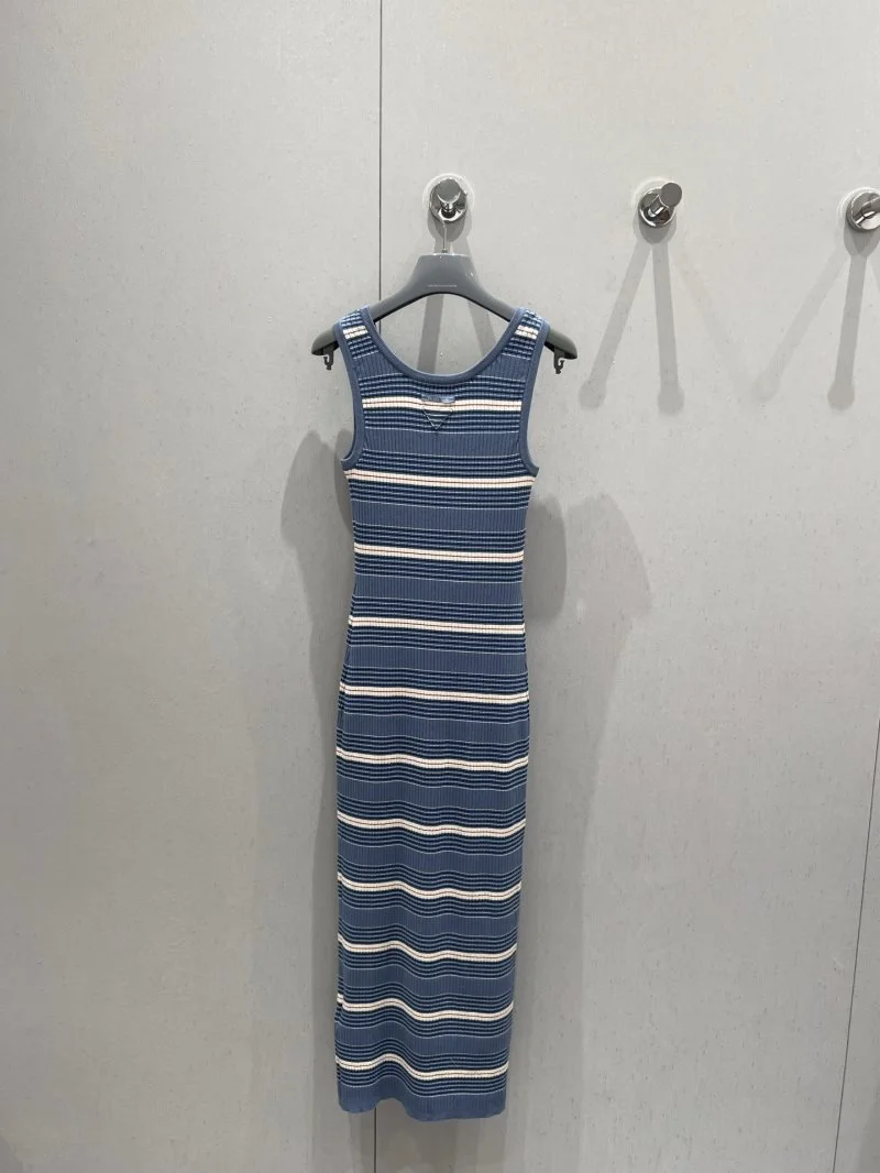 WrinkleFree Prada Dress 165980