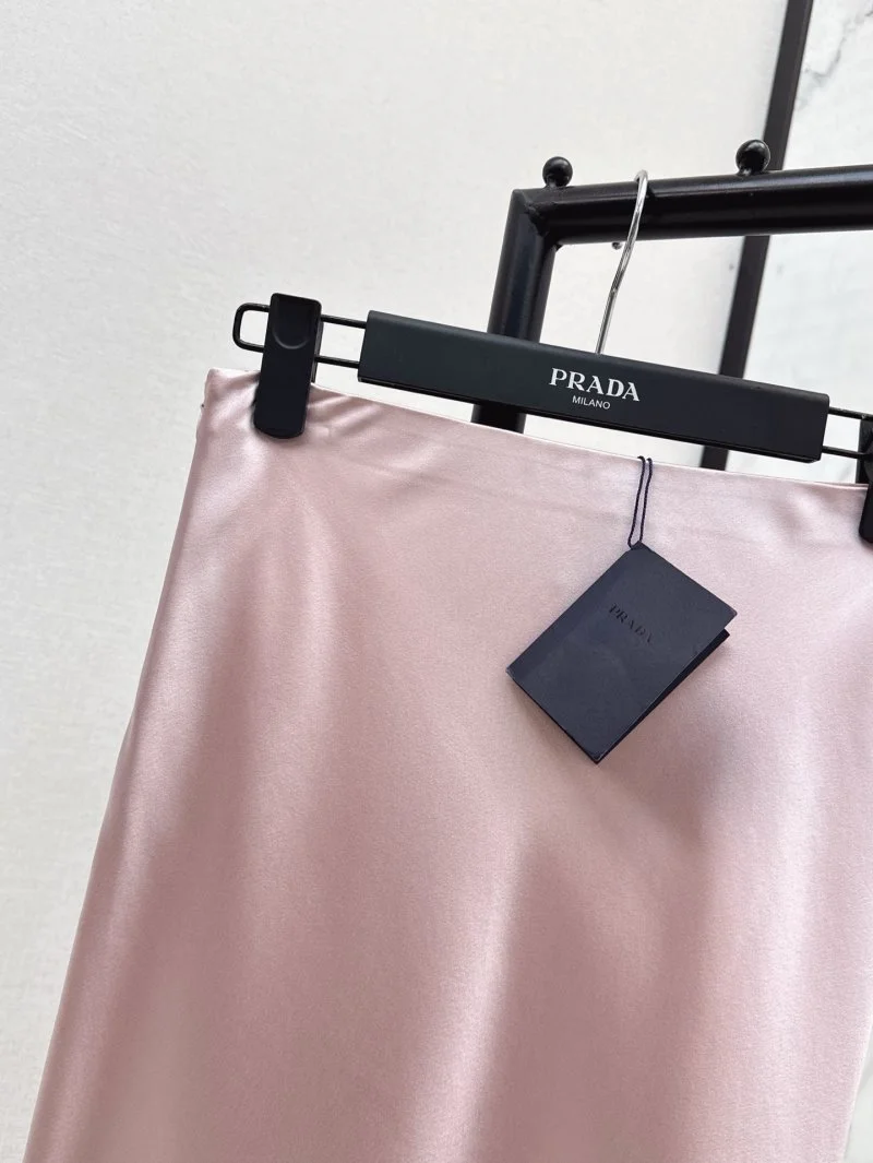 Supportive Prada Dress 165968