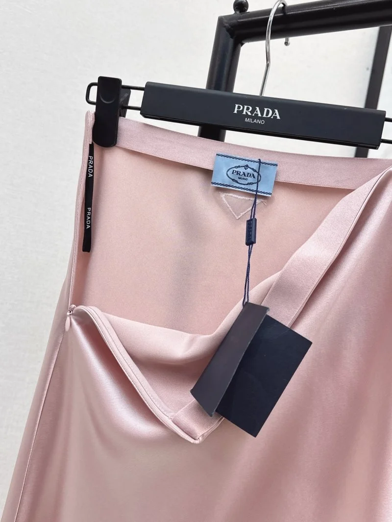 Supportive Prada Dress 165968