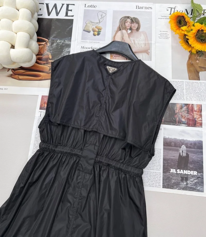 UrbanChic Prada Dress 165960