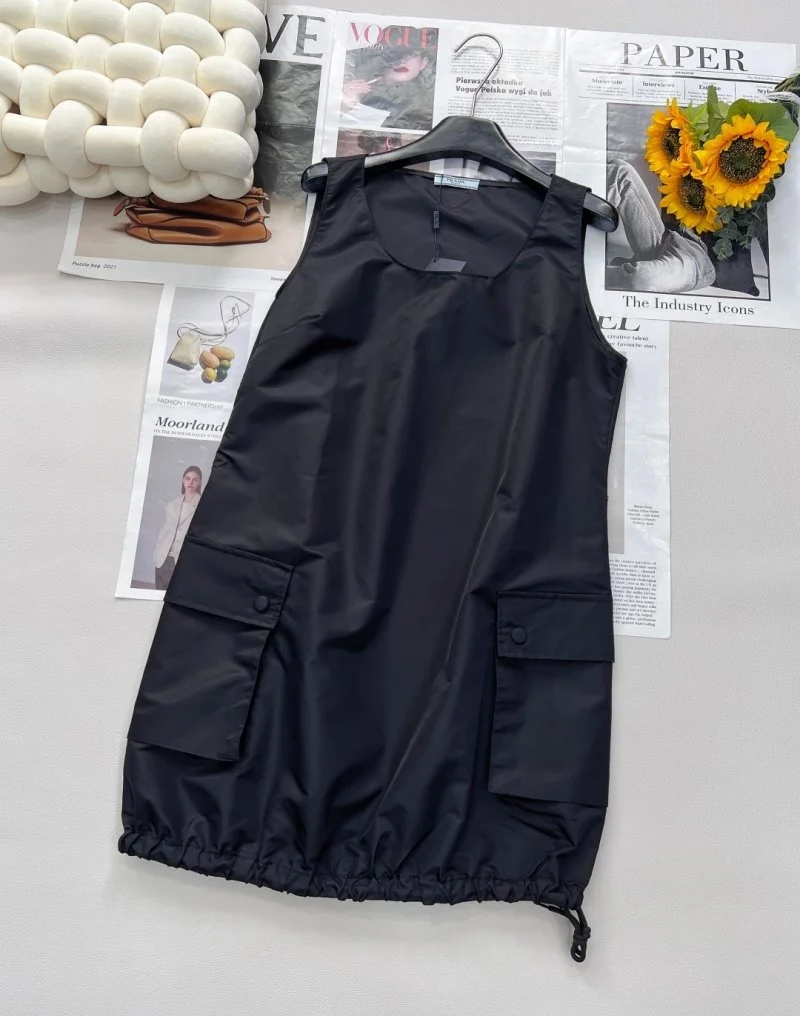 Functional Prada Dress 165944