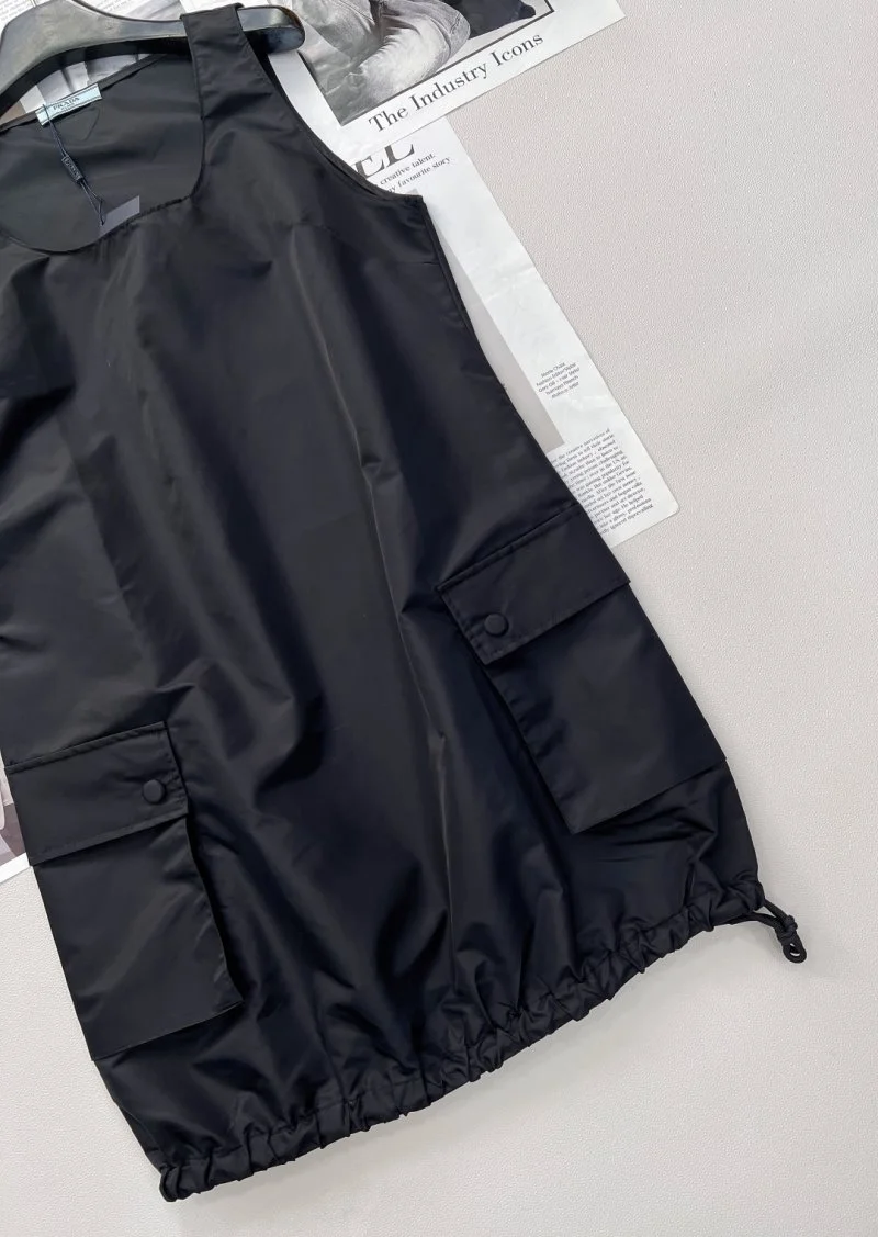 Functional Prada Dress 165944