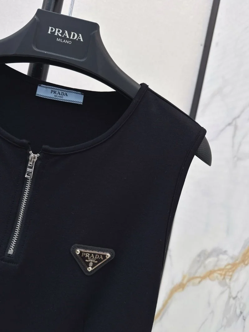 Minimalist Prada Dress 165917
