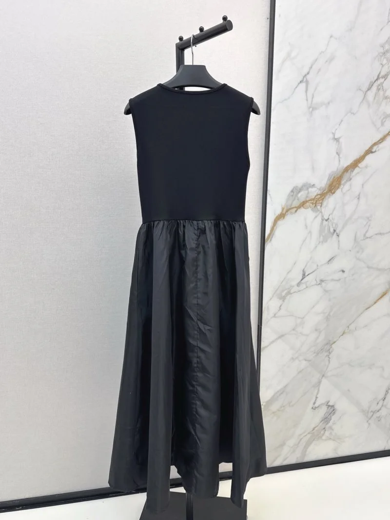 Minimalist Prada Dress 165917
