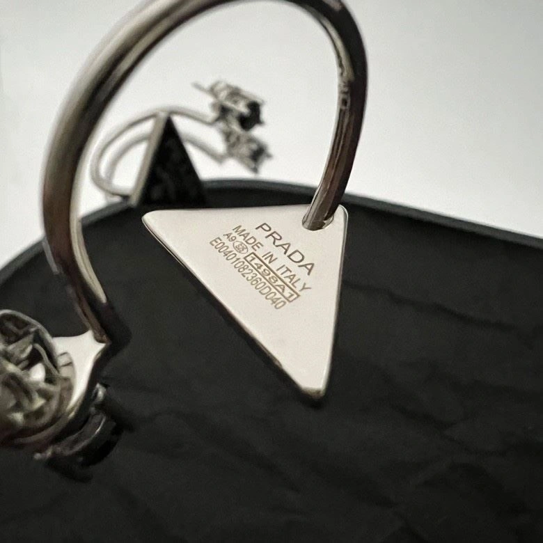 WaterResistant Prada Earrings 209142