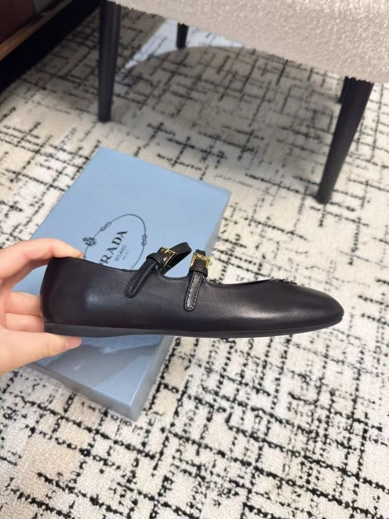 Prada Flat Shoes Practical 34440