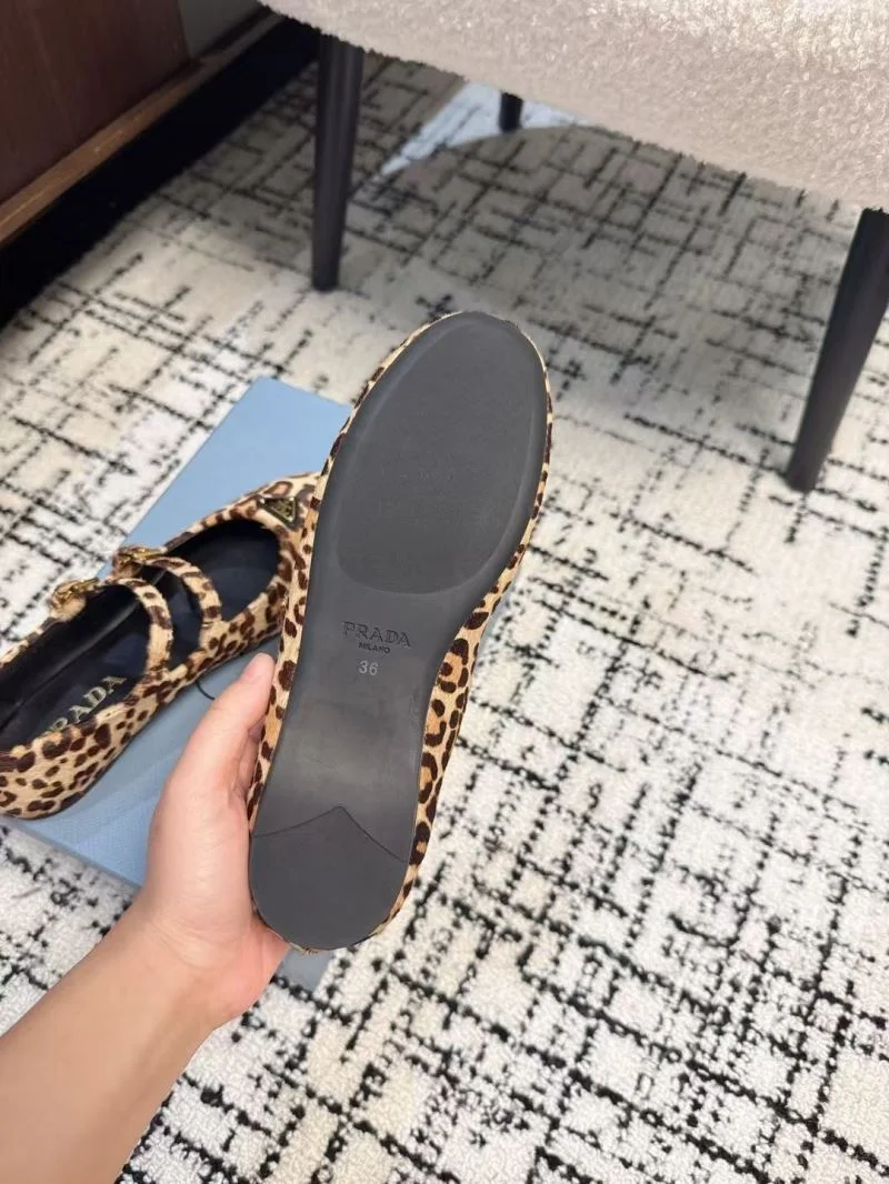 Prada Flat Shoes SportInspired 34439