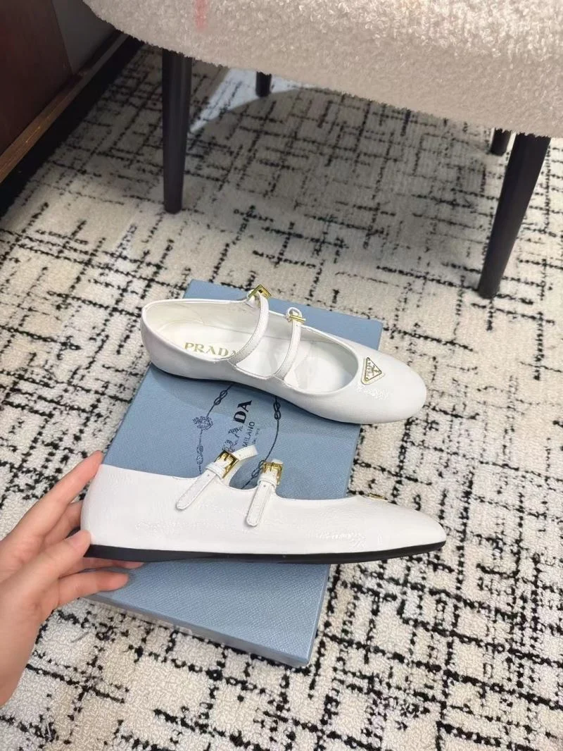 Prada Flat Shoes Seasonal 34438