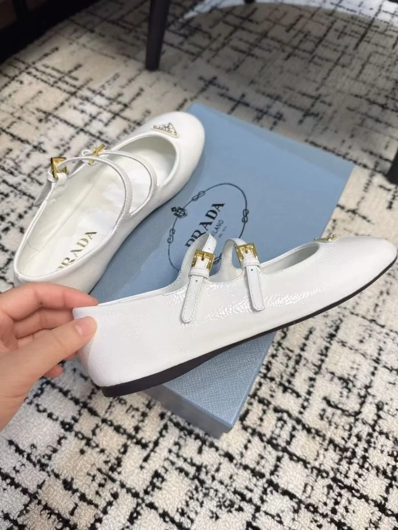 Prada Flat Shoes Seasonal 34438