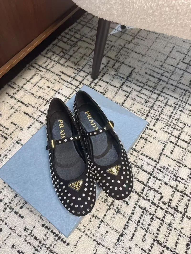 TravelReady Prada Flat Shoes 34437