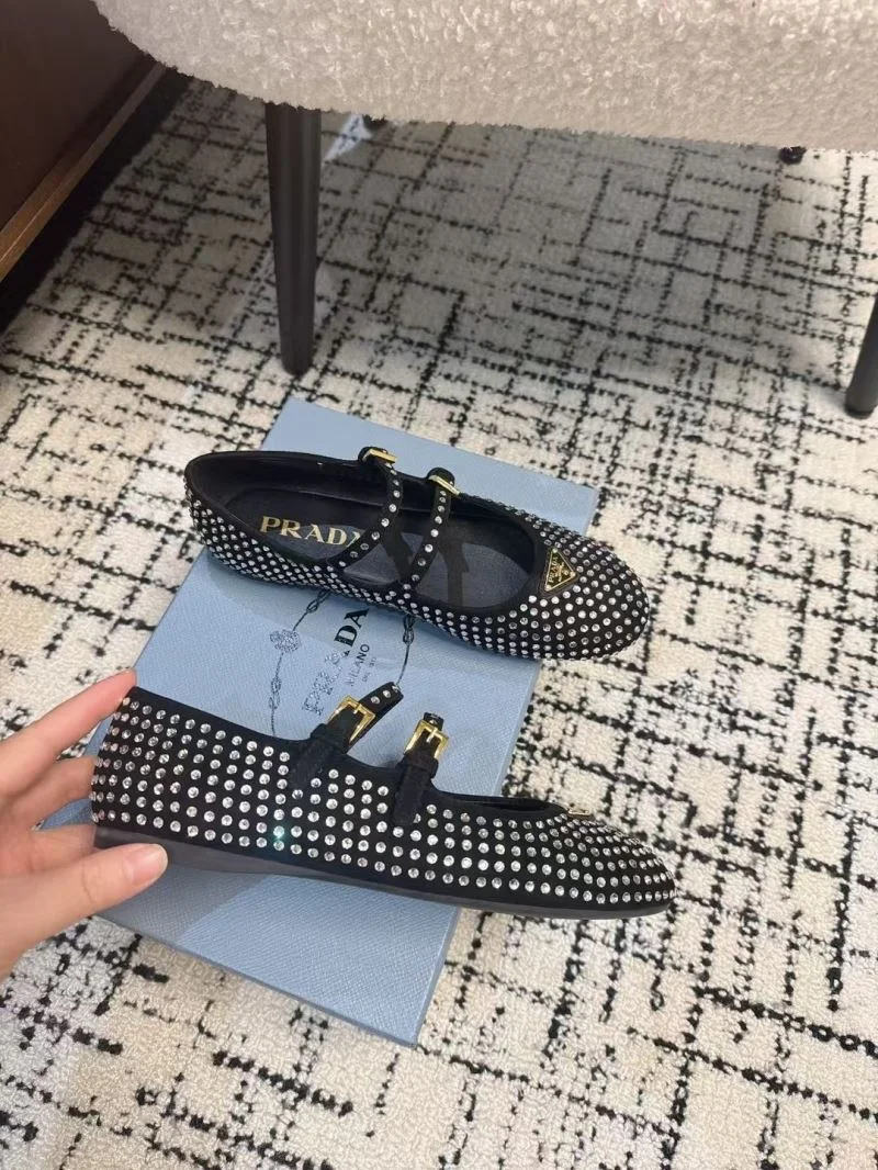 FreshLook Prada Flat Shoes 34435