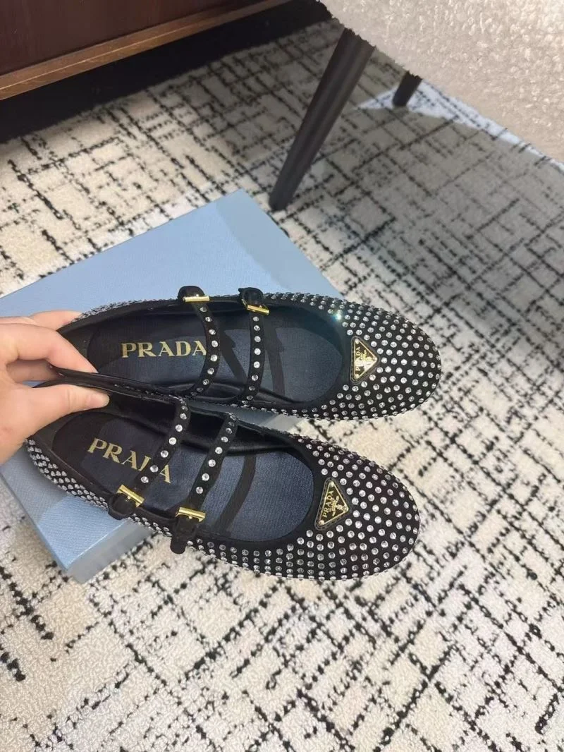 FreshLook Prada Flat Shoes 34435