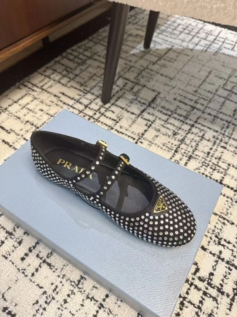FreshLook Prada Flat Shoes 34435
